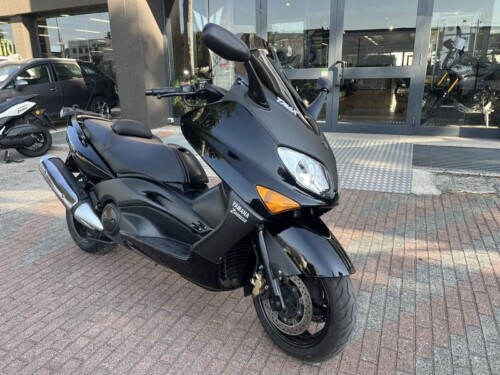 Yamaha T Max - immagine 10
