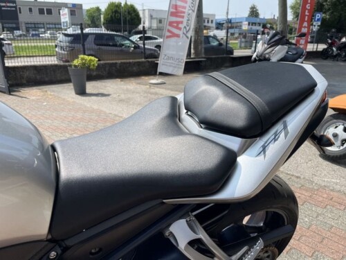 Yamaha FZ1 - immagine 13