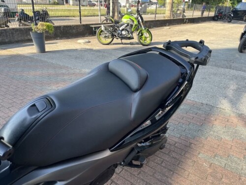 Yamaha T Max - immagine 5