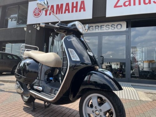 Vespa 250 GTS - immagine 2