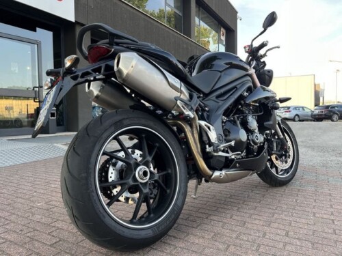 Triumph Speed Triple 1050 - immagine 7