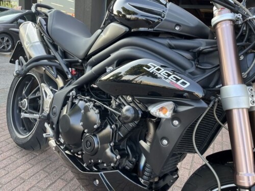 Triumph Speed Triple 1050 - immagine 4