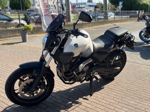 Yamaha MT-03 - immagine 3