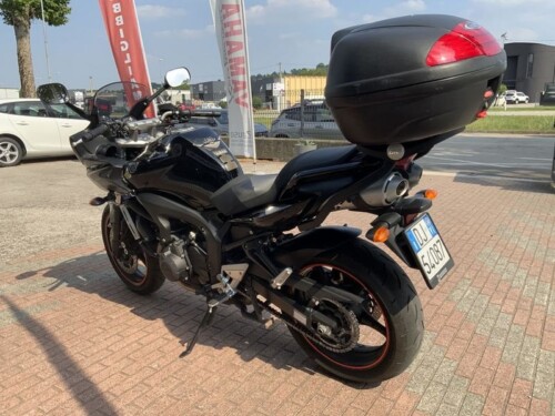 Yamaha FZ6 Fazer - immagine 4