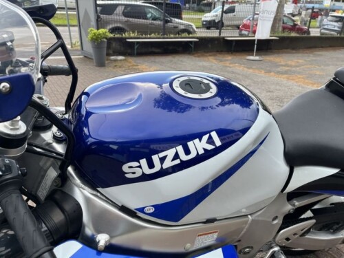 Suzuki GSX R 600 - immagine 13