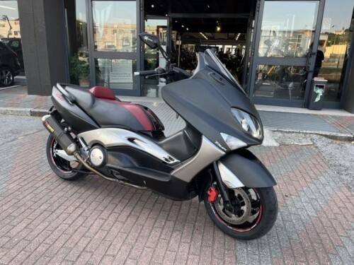 Yamaha T Max - immagine 9