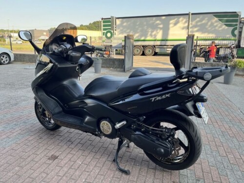 Yamaha T Max - immagine 14