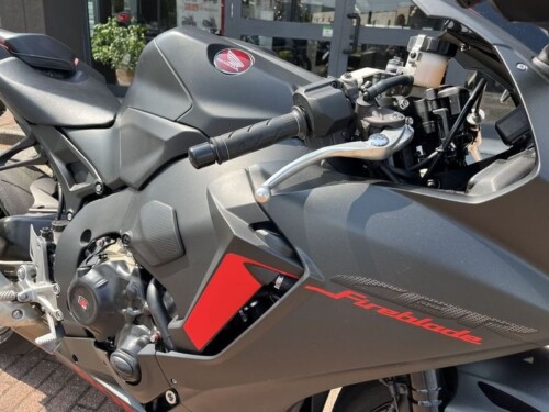 Honda CBR 1000 - immagine 11