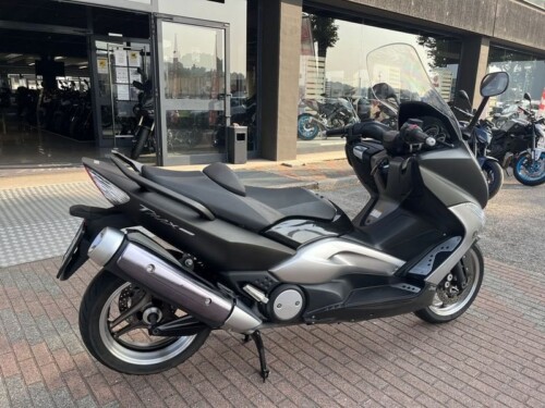 Yamaha T Max - immagine 6