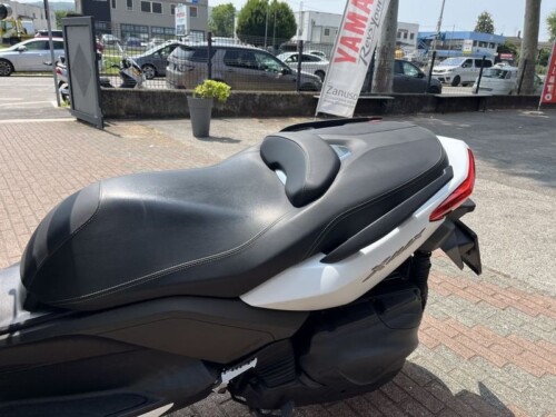 Yamaha X-Max 400 - immagine 11