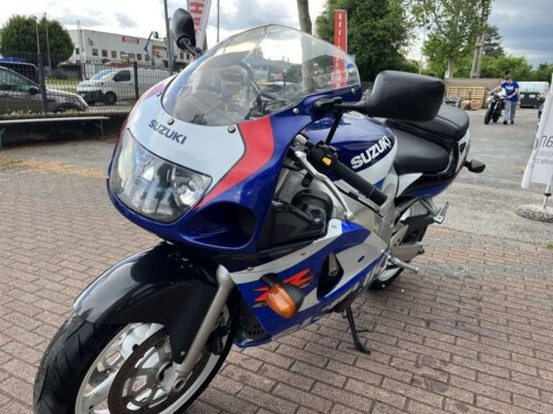 Suzuki GSX R 600 - immagine 3