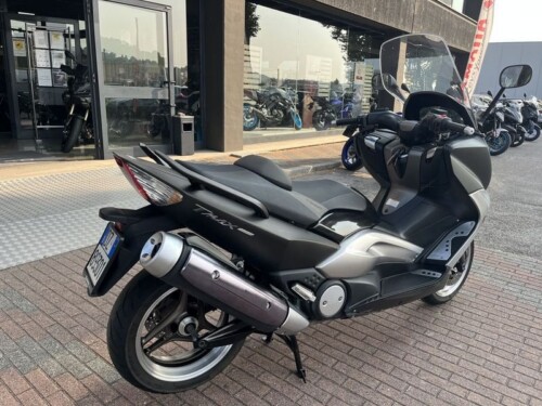 Yamaha T Max - immagine 4