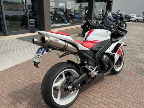 Yamaha YZF R1 - immagine 5