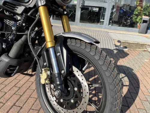 Triumph Speed Twin - immagine 6