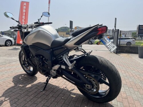 Yamaha FZ1 - immagine 16