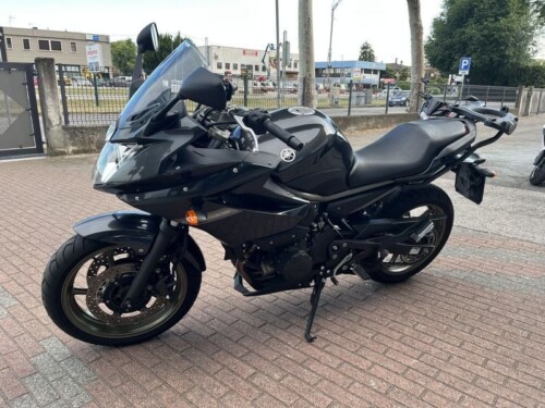 Yamaha XJ6 - immagine 6