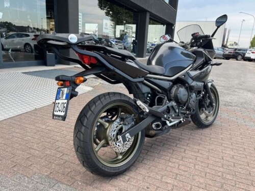 Yamaha XJ6 - immagine 7