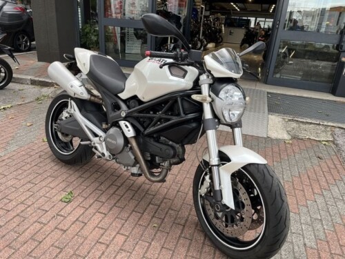 Ducati Monster 696 - immagine 12