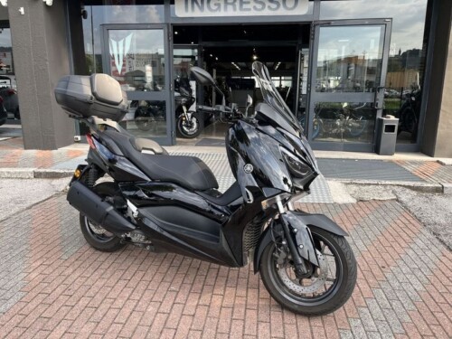 Yamaha X-Max 300 - immagine 3