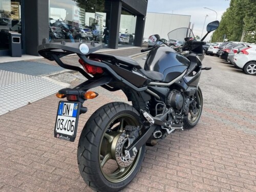 Yamaha XJ6 - immagine 10