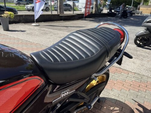 Kawasaki Z 900 RS - immagine 10