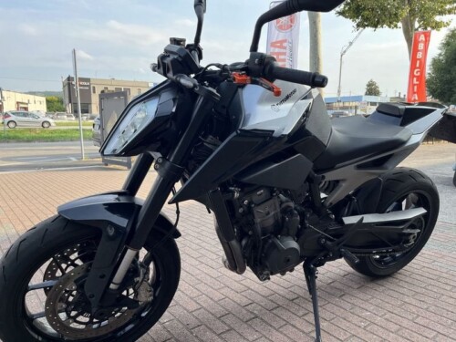 KTM 790 Duke - immagine 14