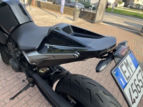 KTM 790 Duke - immagine 11