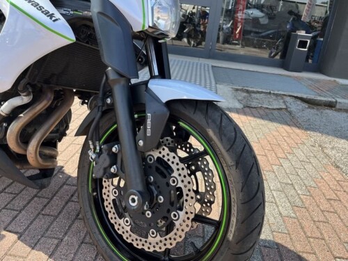 Kawasaki ER 6N - immagine 5