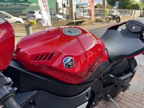 Yamaha YZF R1 - immagine 21