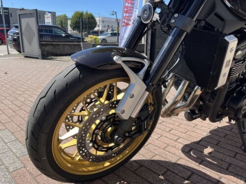 Kawasaki Z 900 RS - immagine 12