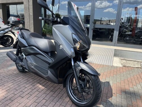 Yamaha X-Max 250 - immagine 5