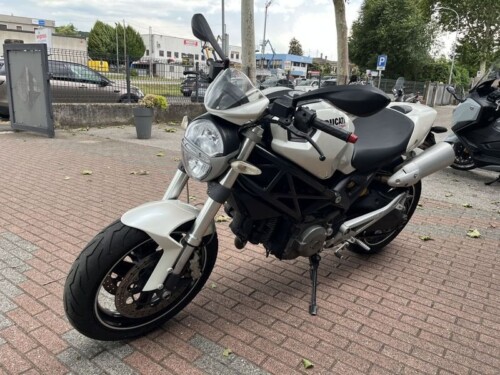 Ducati Monster 696 - immagine 5