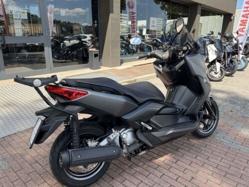 Yamaha X-Max 250 - immagine 8
