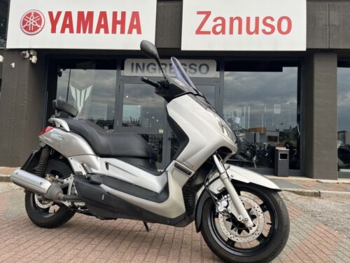 Yamaha X-Max 250 - immagine 5
