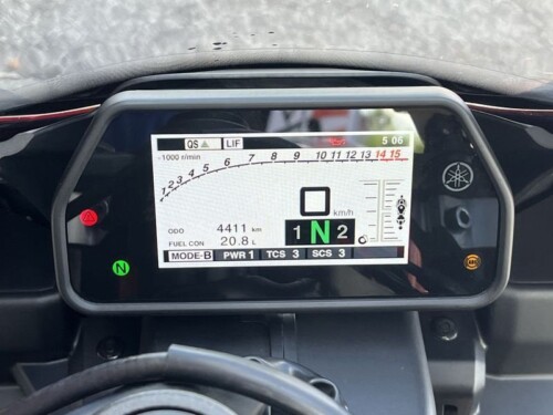 Yamaha YZF R1 - immagine 23