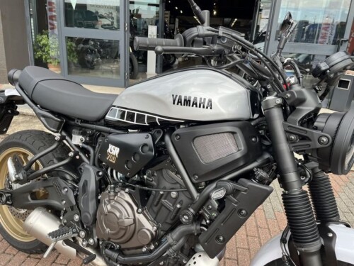 Yamaha XSR 700 - immagine 9