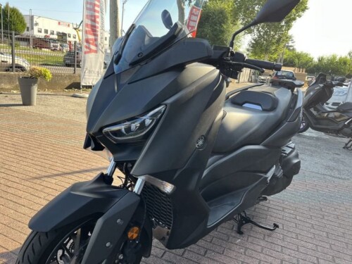 Yamaha X-Max 400 - immagine 11