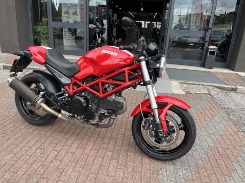 Ducati Monster 695 - immagine 5