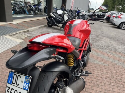 Ducati Monster 695 - immagine 9
