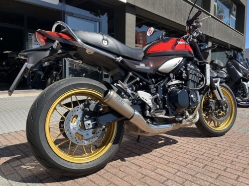 Kawasaki Z 900 RS - immagine 8