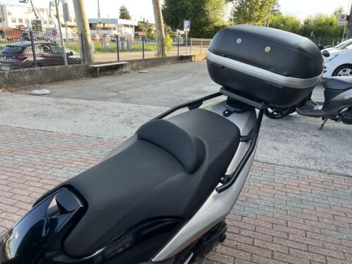 Yamaha T Max - immagine 14