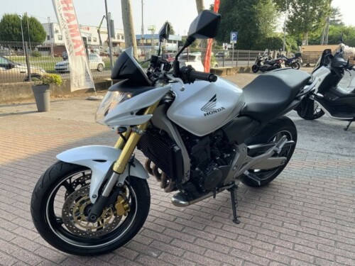 Honda Hornet - immagine 3