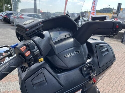 Suzuki Burgman 650 - immagine 7