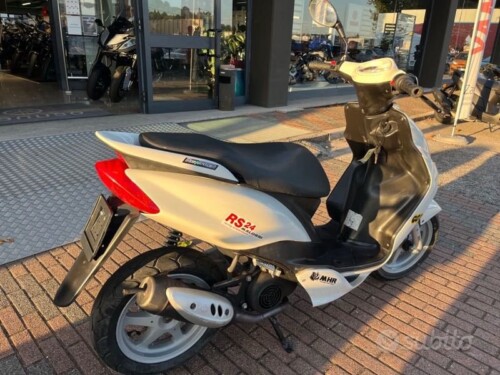 Yamaha Jog R 50 - immagine 3