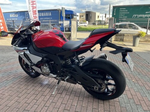 Yamaha YZF R1 - immagine 19