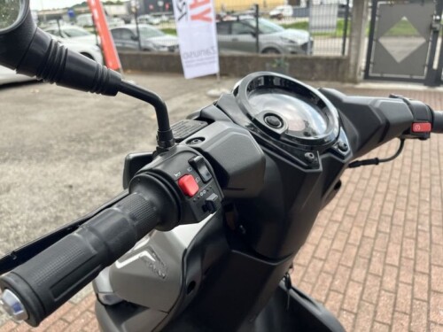 Yamaha Aerox 50 - immagine 14