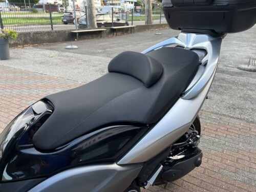 Yamaha T Max - immagine 12