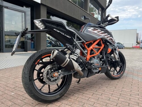 KTM 125 Duke - immagine 5