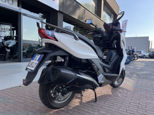 Kymco K-XCT 300i - immagine 7