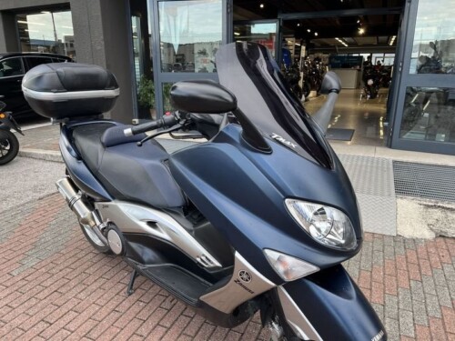 Yamaha T Max - immagine 3